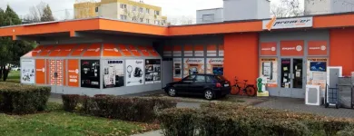 4 üzleti kép PREMIER MŰSZAKI ÁRUHÁZ MOSONMAGYARÓVÁR MŰSZAKI, HÁZTARTÁSI ÉS SZÓRAKOZTATÓ ELEKTRONIKA. Műszaki cikkek, iparcikkek ban/ben Mosonmagyaróvár GS