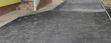 4 üzleti kép RECSKÓ ERVIN - ASZFALTOZÁS, ÚTÉPÍTÉS Aszfaltozás ban/ben Papkeszi VE