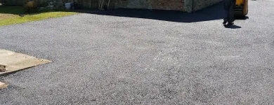 12 üzleti kép RECSKÓ ERVIN - ASZFALTOZÁS, ÚTÉPÍTÉS Aszfaltozás ban/ben Papkeszi VE