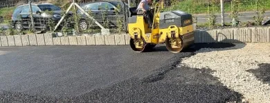 18 üzleti kép RECSKÓ ERVIN - ASZFALTOZÁS, ÚTÉPÍTÉS Aszfaltozás ban/ben Papkeszi VE