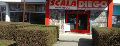 13 üzleti kép SCALABÚTOR - DIEGO ÜZLET KAPUVÁR Üzletek ban/ben Kapuvár GS