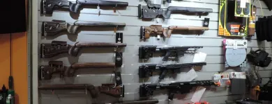 2 üzleti kép SHOOTING WORLD KFT. FEGYVER - VADÁSZ- ÉS LÖVÉSZ SZAKÜZLET Vadászat, halászat ban/ben Budapest