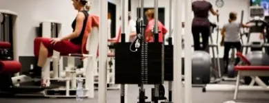 5 üzleti kép SPEEDFIT FITNESZ ÉS SZOLÁRIUM STÚDIÓ FITNESS GYŐR - DUNACENTER Szolárium ban/ben Győr GS