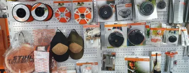 3 üzleti kép STIHL SZAKKERESKEDÉS ÉS SZERVIZ Szerszámgépek ban/ben Bonyhád TO