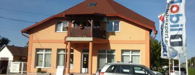 7 üzleti kép SUZUKI LICSKAI AUTÓHÁZ Autók ban/ben Kapuvár GS