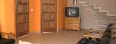 10 üzleti kép SZÁLLÁS TATA Üzleti szolgáltatások ban/ben Tata KE