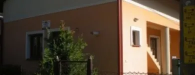 11 üzleti kép SZÁLLÁS TATA Üzleti szolgáltatások ban/ben Tata KE