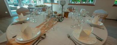 4 üzleti kép SZÓDA ÉTTEREM ÉS RENDEZVÉNYHELYSZÍN Vendéglátás ban/ben Siófok SO