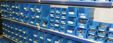 2 üzleti kép V.V.T.K. KFT. KÖTŐELEM SZAKÜZLET Kötőelemek ban/ben Debrecen HB