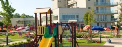 18 üzleti kép VELENCE RESORT & SPA**** SZÁLLODA ÉS WELLNESSFÜRDŐ Termálfürdő, gyógyfürdő ban/ben Velence FE