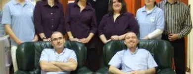 4 üzleti kép ZAHNARZT UNGARN TEAM Fogászat, fogszabályzás ban/ben Mosonmagyaróvár GS