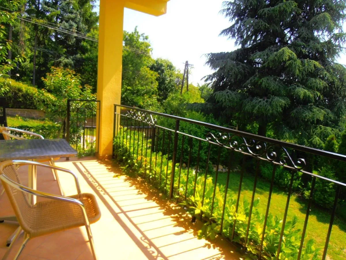 9 üzleti kép BALATONALMALMÁDI APARTMAN SZÁLLÁS OLCSÓN