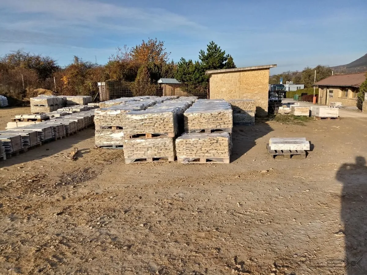 13 üzleti kép KÖLTÖZTETÉS - ÁRUSZÁLLÍTÁS