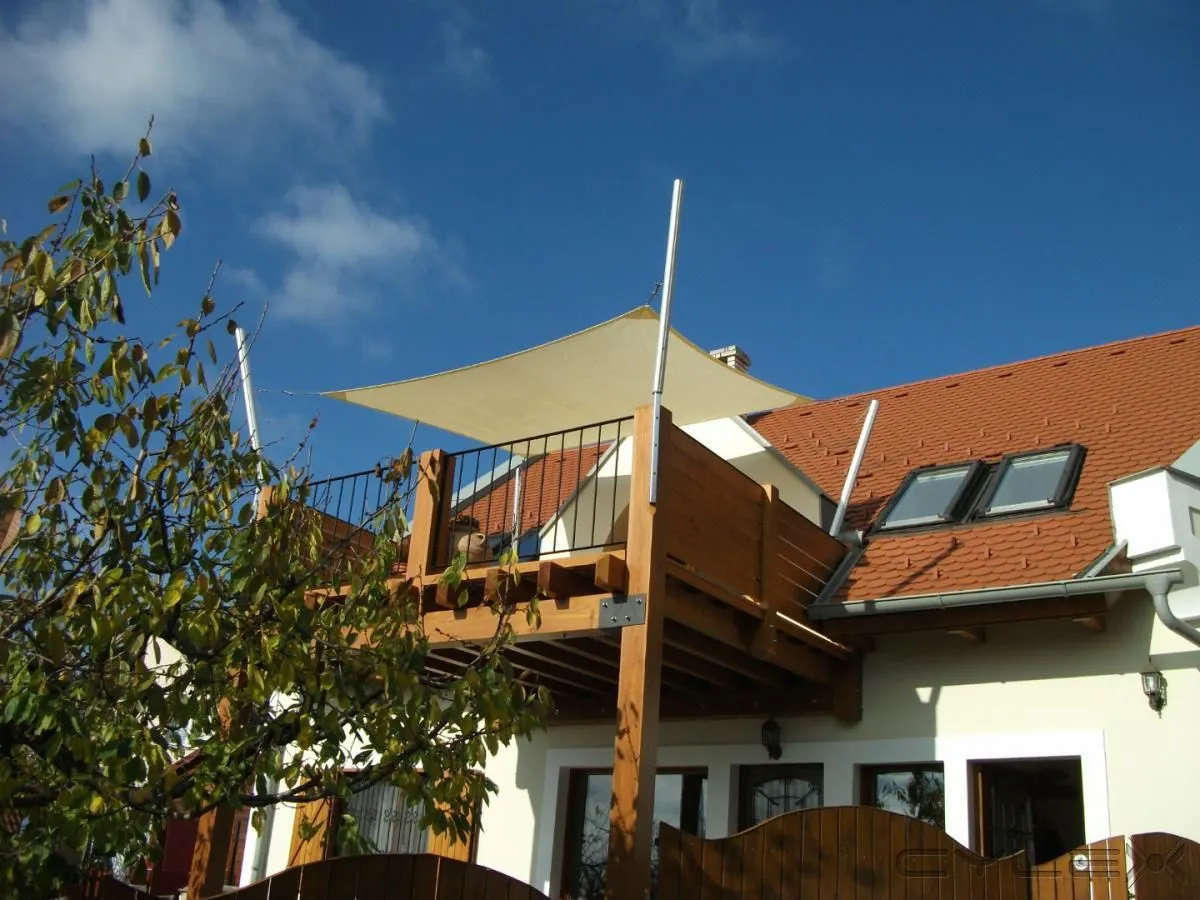 6 üzleti kép ROLLSTAR BALATONALMÁDI