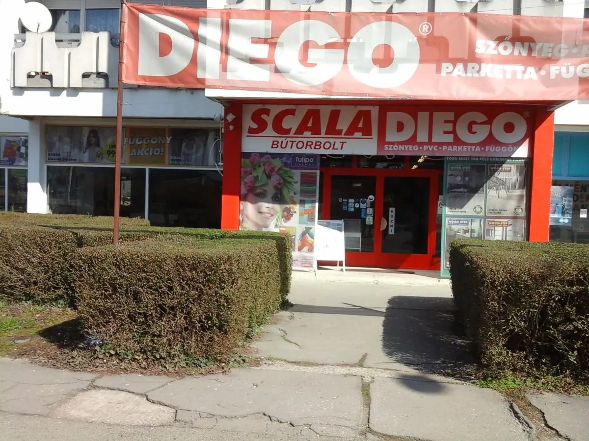 13 üzleti kép SCALABÚTOR - DIEGO ÜZLET KAPUVÁR