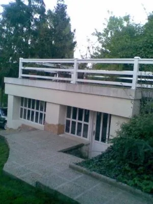 11 üzleti kép BUDAI LAPSZABÁSZAT ÉS ASZTALOSÜZEM