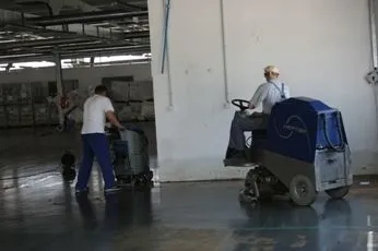 2 üzleti kép GRANPOL KFT