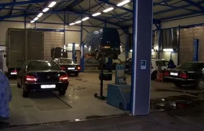 3 üzleti kép AUTO UNIO 2000 KFT