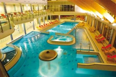 24 üzleti kép VELENCE RESORT & SPA**** SZÁLLODA ÉS WELLNESSFÜRDŐ