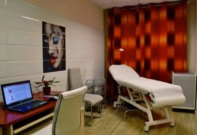 2 üzleti kép DR. NOSEK ZITA SZAKORVOS