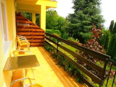 2 üzleti kép BALATONALMÁDI SZÁLLÁS OLCSÓN EGÉSZ ÉVBEN