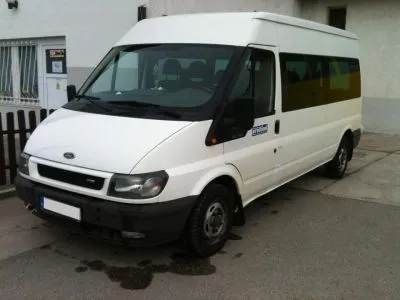 2 üzleti kép JUTAS KÉZI AUTÓMOSÓ