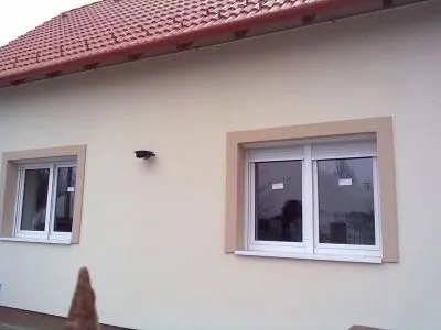 2 üzleti kép WINDOOR 2006 NYÍLÁSZÁRÓ FORGALMAZÓ BT