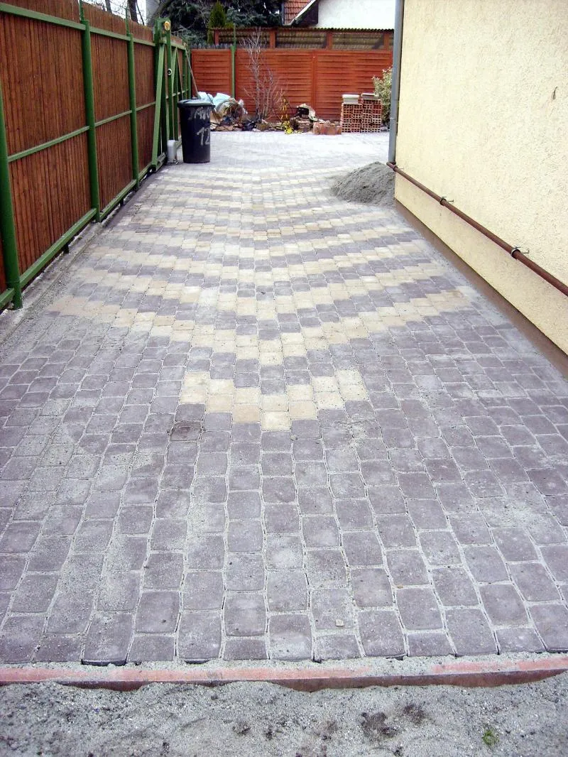 11 üzleti kép TÉRKŐMESTER