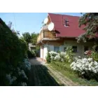 PIROSKA APARTMANHÁZ